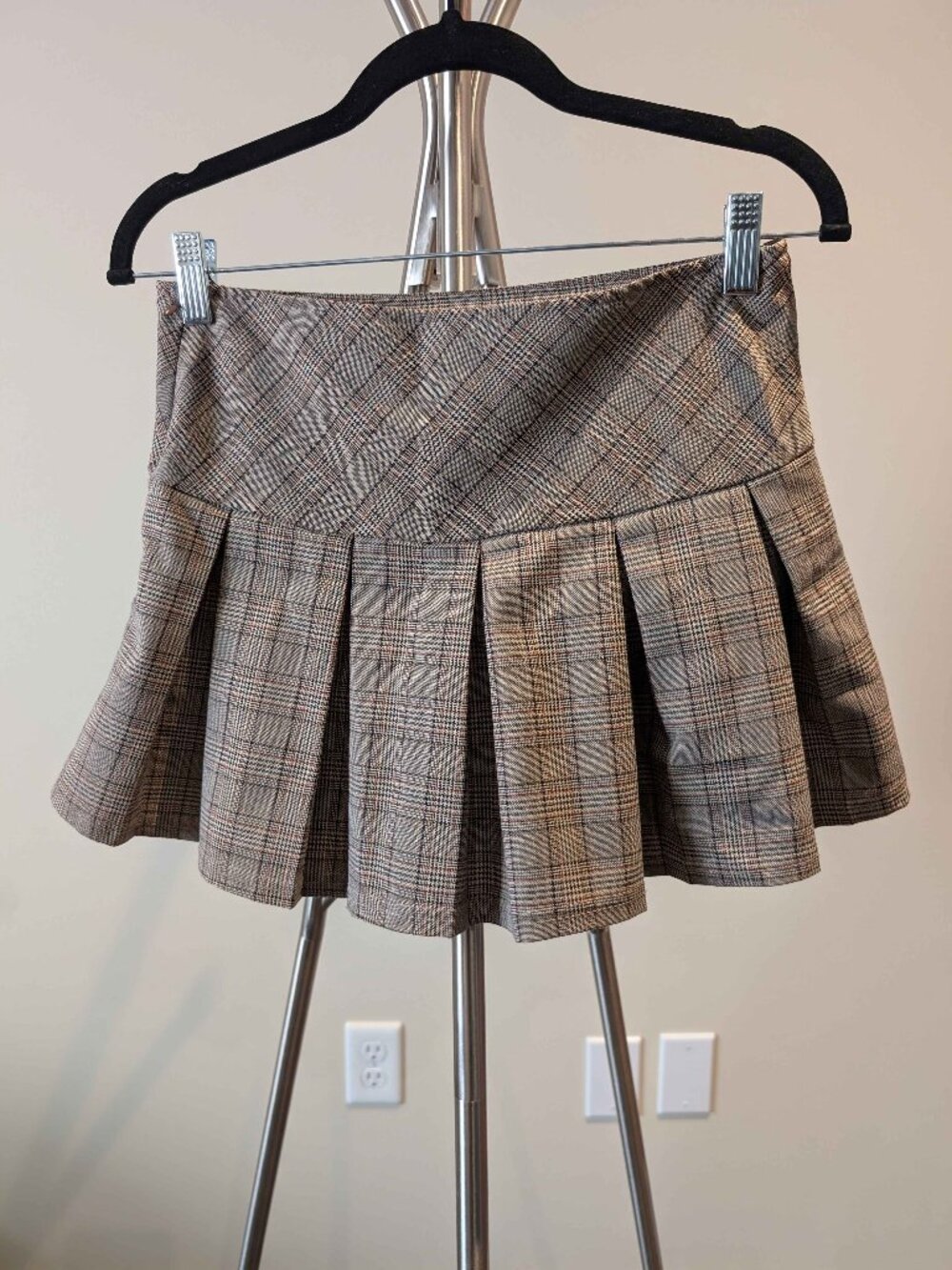 Urban Heritage Brown Plaid Pleated Miniskirt Light Academia Preppy